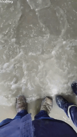 fake waves GIF by ViralHog