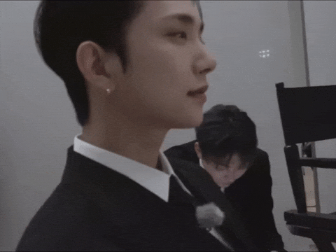Korean Looking Good GIF