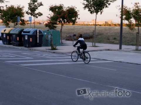 HoskarXTK giphygifmaker fujifilm x-t200 review GIF