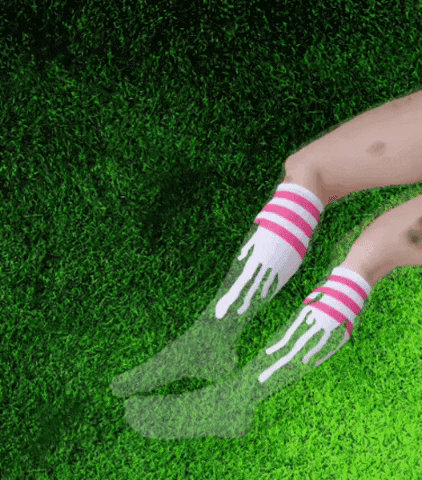 aleistereaves trippy creepy dead legs GIF