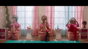 magazine salon GIF