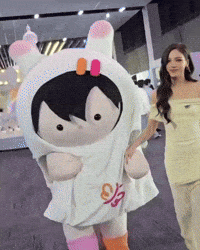 Bonniepattraphus GIF