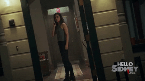 rodrigokurtz giphygifmaker scream melissa barrera scream 5 GIF