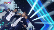 kpop k-pop seventeen k pop GIF