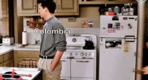 platanohaybrand giphyupload friends hug colombia GIF