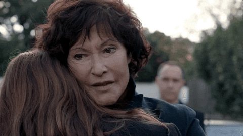 sad family GIF by Un si grand soleil