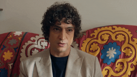 Showtv Arasbulutiynemli GIF by Ay Yapım