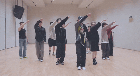 Behind The Scenes 세븐틴 GIF