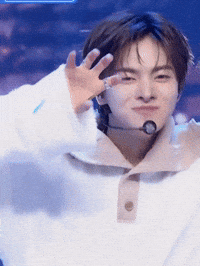 Leo GIF