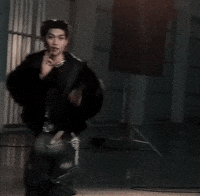 Cy Unus GIF