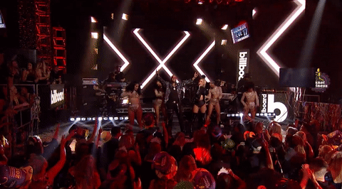 nyre 17 GIF by New Year's Rockin' Eve
