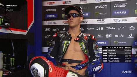 Le Mans Hello GIF by MotoGP™