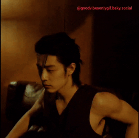 marifanaccount  GIF