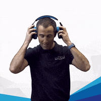 Happy Dance GIF by Voile Banque Populaire