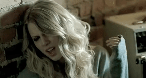 giphyupload taylor swift giphyoliviawhitehorse GIF