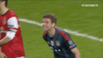 happy thomas muller GIF by FC Bayern Munich