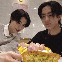Vlog Eggdrop GIF