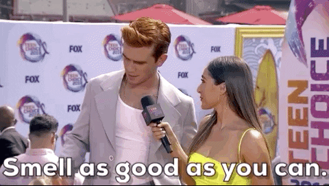 Teen Choice Awards Smell As Good As You Can GIF by FOX Teen Choice