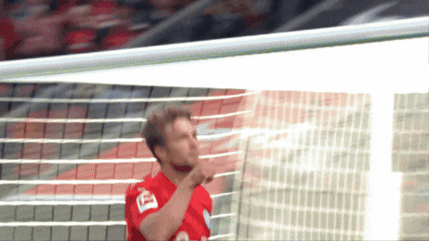 Eat Lewis Holtby GIF by Holstein Kiel
