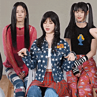 Helmets kpop omg interview k-pop GIF