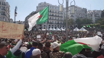 Anti-Government Protesters Rally in Algiers for Tenth Consecutive Week