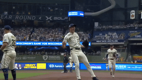 Milwaukee Brewers GIF by MLB