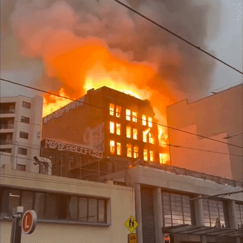 Flames Engulf Multi-Story Building in Sydney