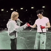 World Tour Tae GIF