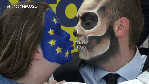 european union monsanto GIF by euronews