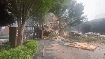Apartment Building Damaged by Reported Explosion in Atlanta Suburb