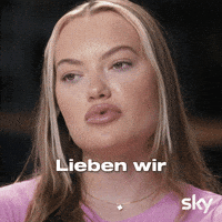 Läuftbeimir Wow GIF by Sky Deutschland