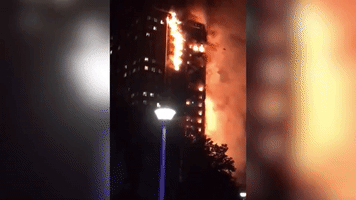 Huge Fire Engulfs London High-Rise Building
