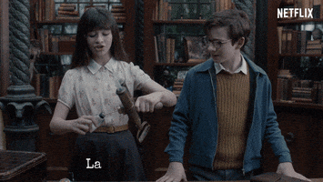 a series of unfortunate events violet GIF by NETFLIX