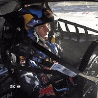 driving focus control concentration hansen GIF