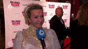 Happy Blind Date GIF by Shownieuws