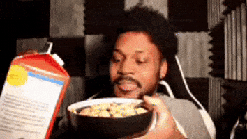 Yoisnoonie GIF