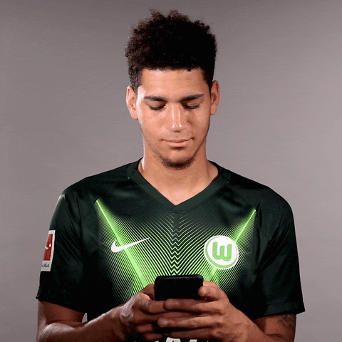 Michael Edwards Reaction GIF by VfL Wolfsburg