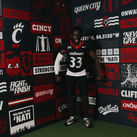 Cincinnati Football GIF by Cincinnati Bearcats