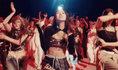 Dance Performance GIF by MEOVV