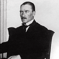Mustafa Kemal Man GIF by TRT