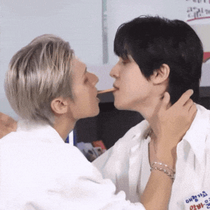 Ateez GIF