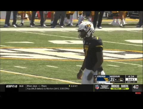 adamcole97e3 giphygifmaker GIF