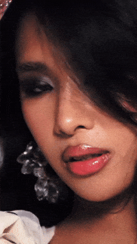Sophia Allure GIF