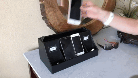 DesignerK giphyupload home tech smartphone GIF