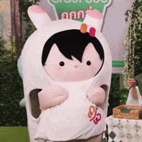 Emibonnieany GIF