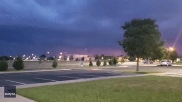 'Electrifying' Lightning Illuminates Sky in Lubbock, Texas