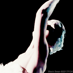 natalie portman ballet GIF by 20th Century Fox Home Entertainment