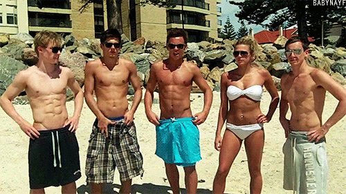 tom daley GIF