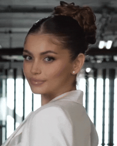 Ignacia Fernández GIF