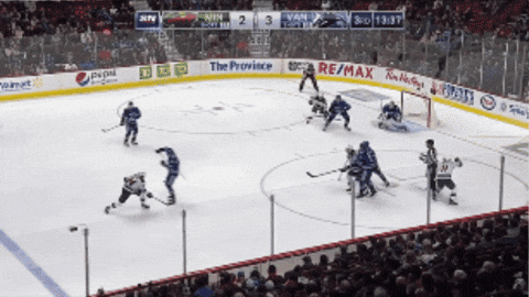 Elias Pettersson Goal GIF